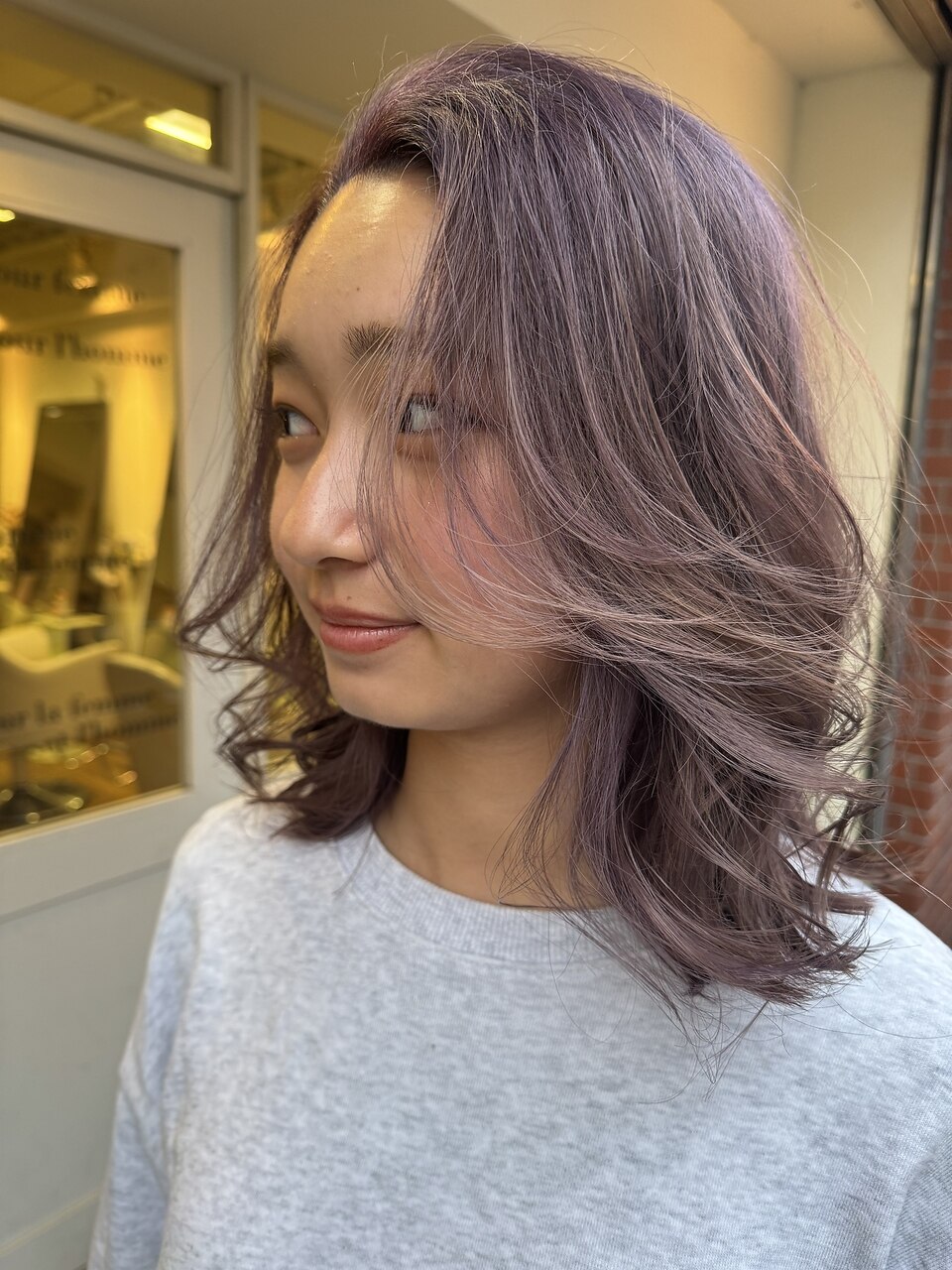 【ａｕｒｉｎｃｏ】透明感のある自由自在なミディアムスタイル