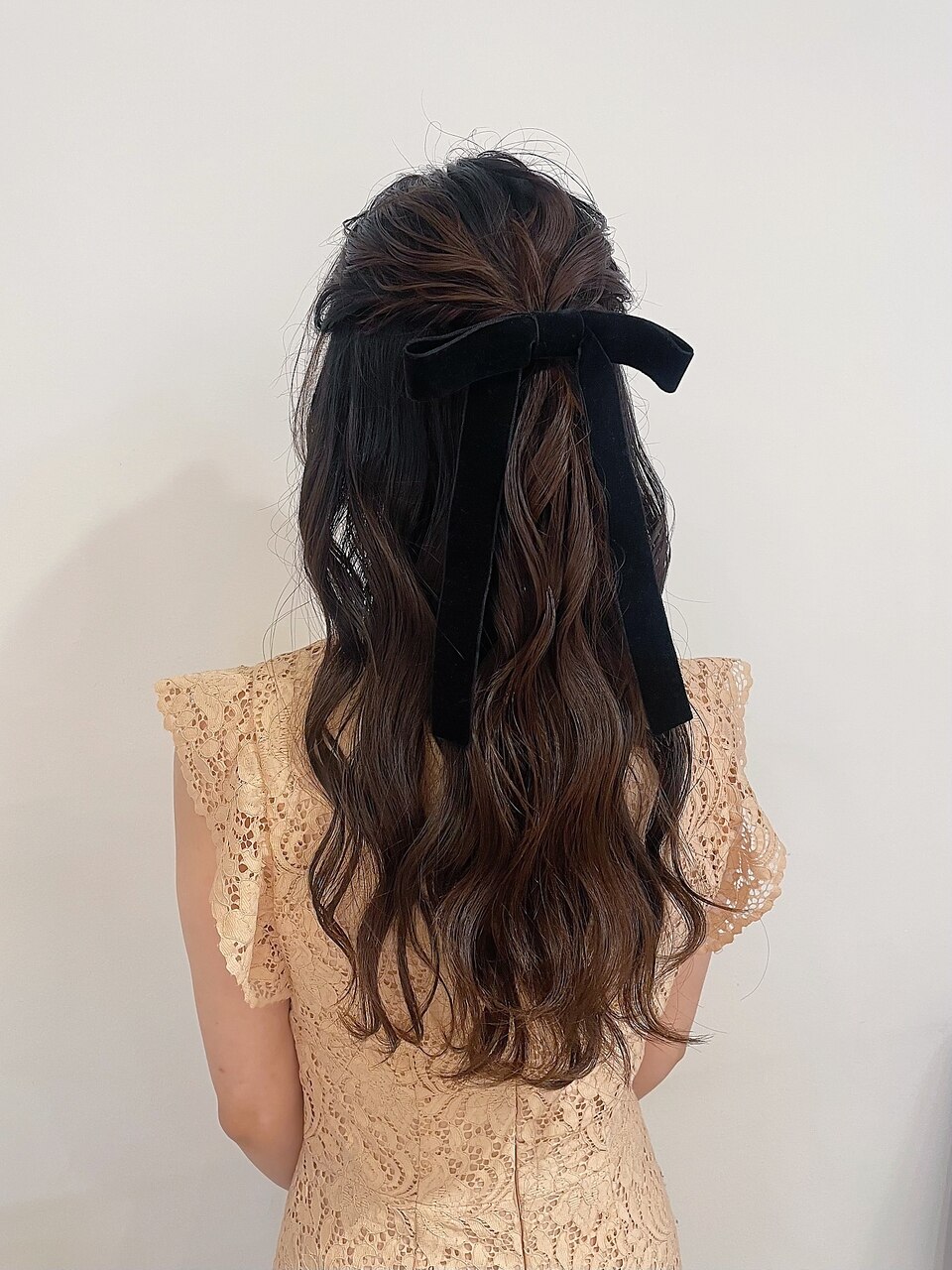 ハーフアップ結婚式ヘアセットお呼ばれヘアアレンジ