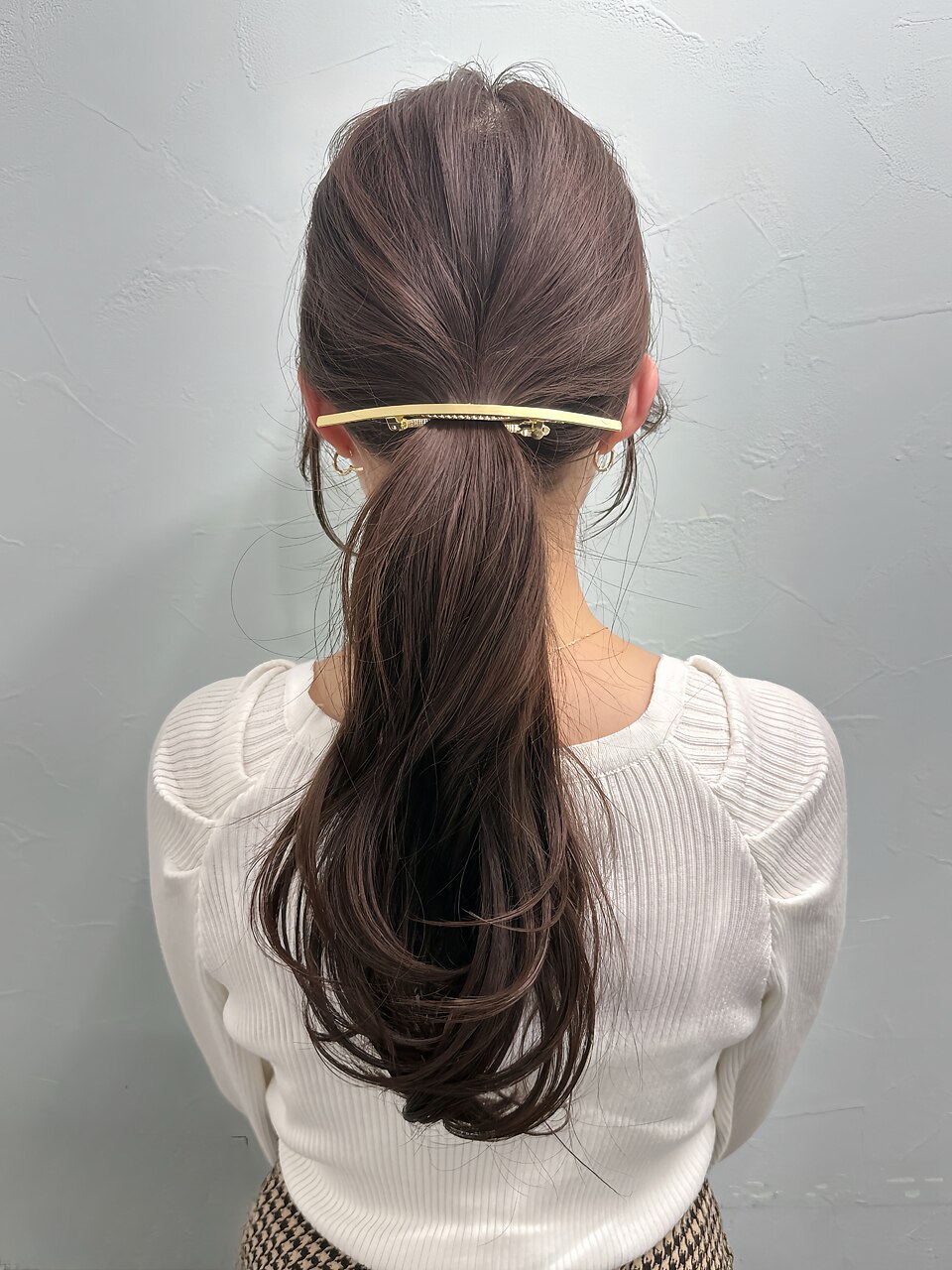 Chell_顔周りカットでヘアアレンジも○ヘアクリップこなれヘア！