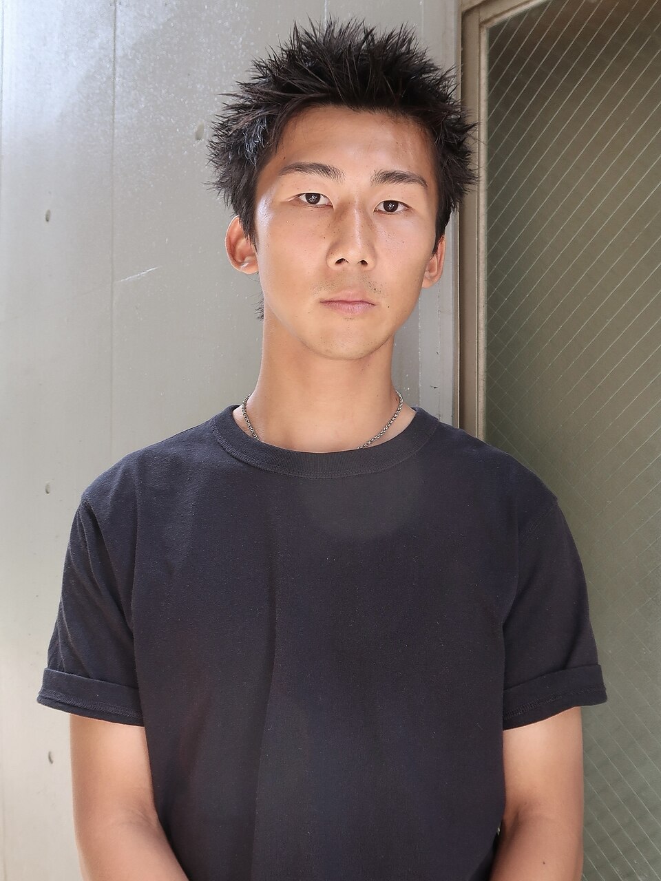 高校生,就活生必見!! 黒髪でもキマるスパイキーショート 加藤玲