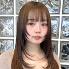 赤みを消してくれるくすみ感が人気のオリーブベージュカラー