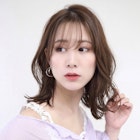 斜めバングひし形くびレイヤー×カーキベージュ