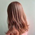 コーラルオレンジベージュカラー