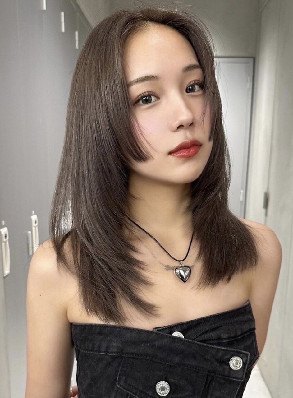 韓国ヘアグレージュカラーブリーチ無し髪質改善イヤリングカラー