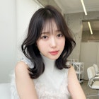 韓国トレンドヘア*薄め前髪が可愛い愛されくびれミディアム