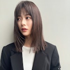 レイヤーカット ウェットヘア オリーブベージュ 大人ヘア 原宿