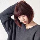 ピンクブラウン×切りっぱなし前下がりボブぱっつん前髪