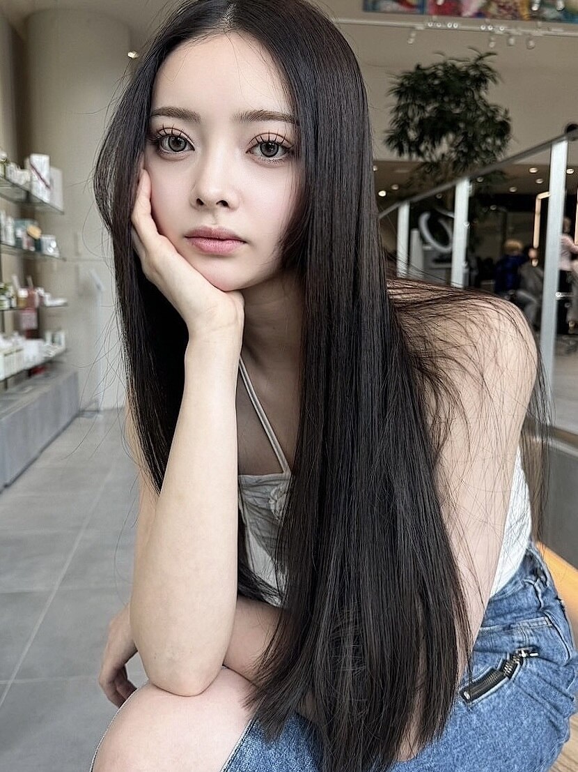 しほちゃん顔まわりレイヤー美髪ロング