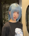 ペールブルー