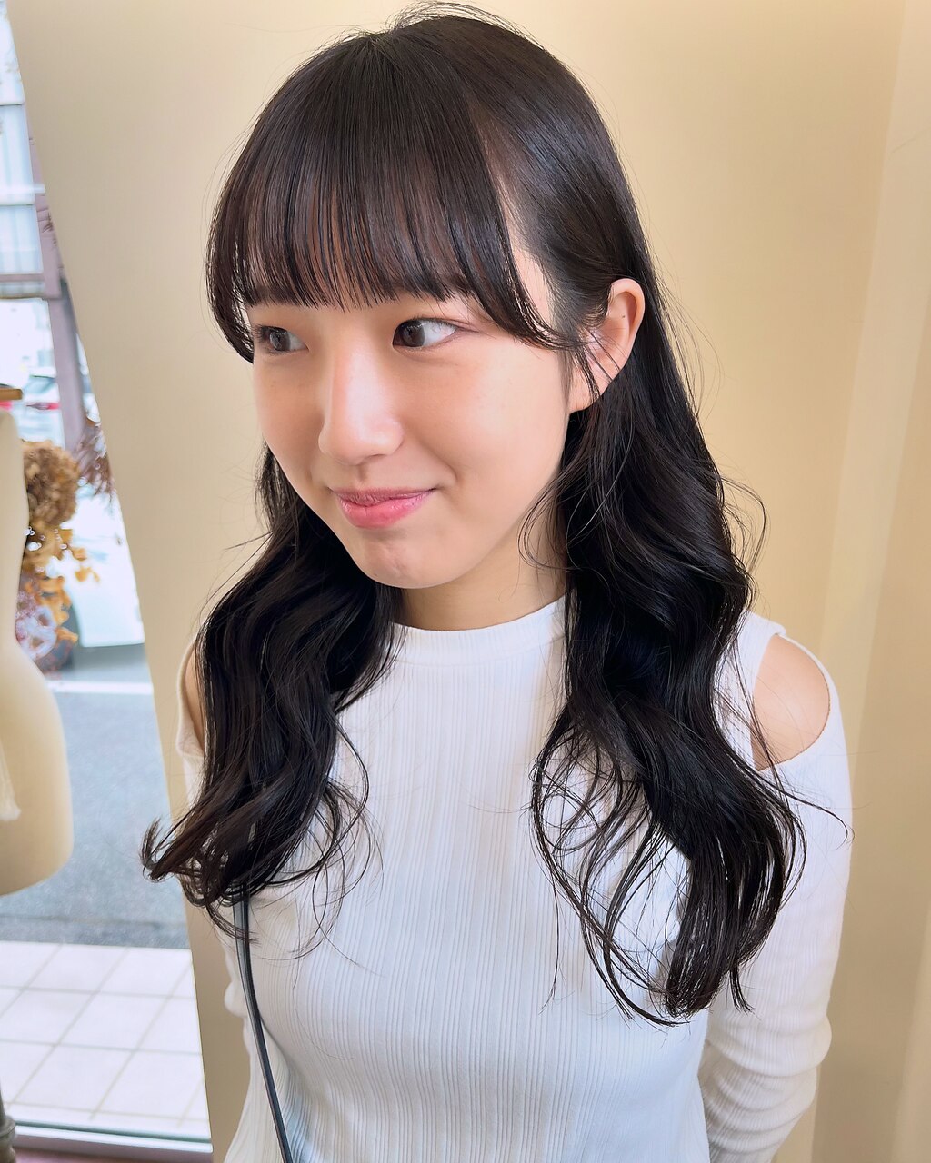 ダークグレイ