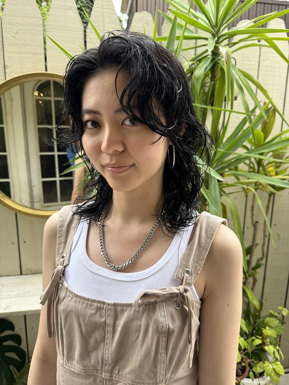人気のウルフヘアとパーマで作るナチュラルウェーブヘア