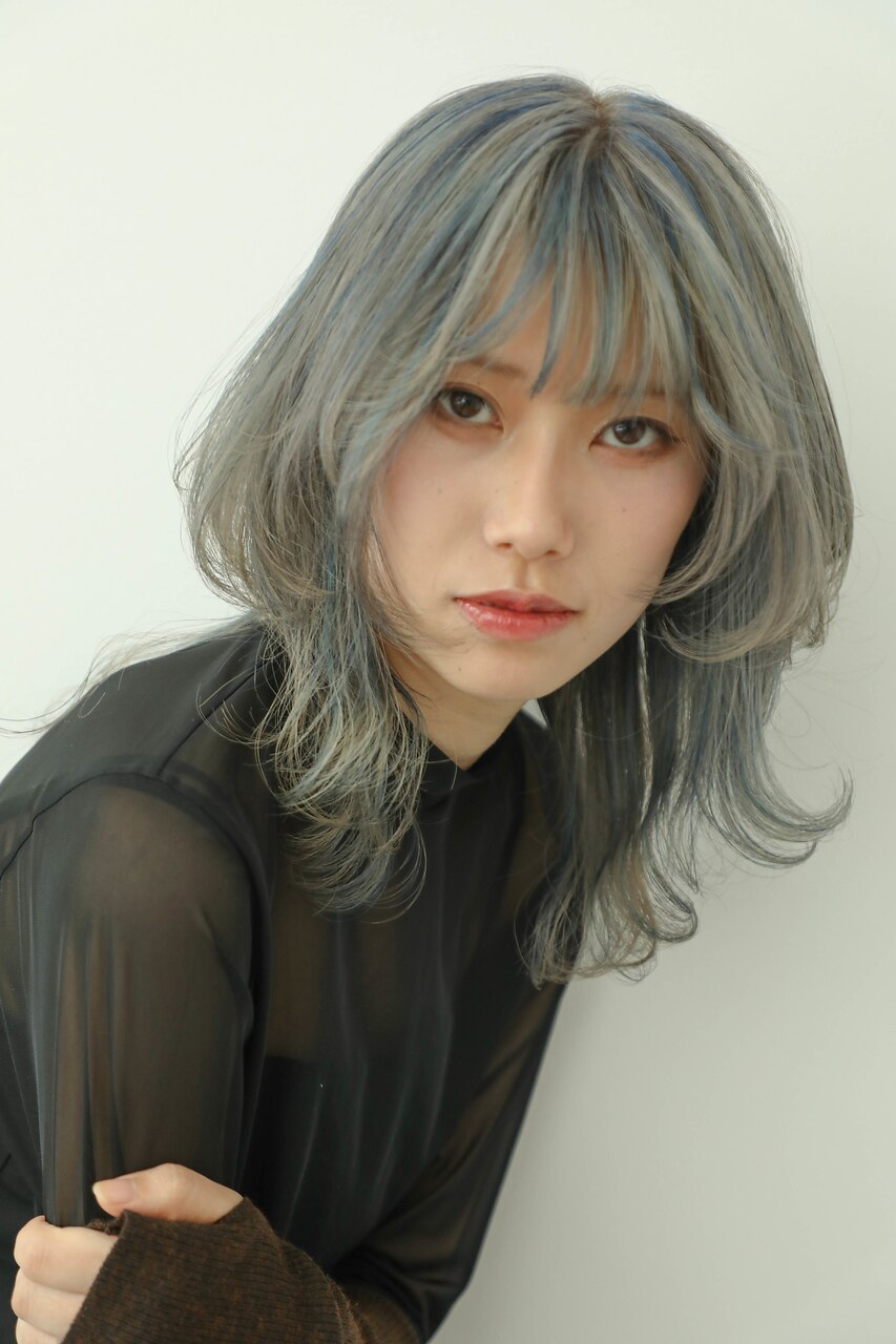 ブルーライツ　× グレージュ