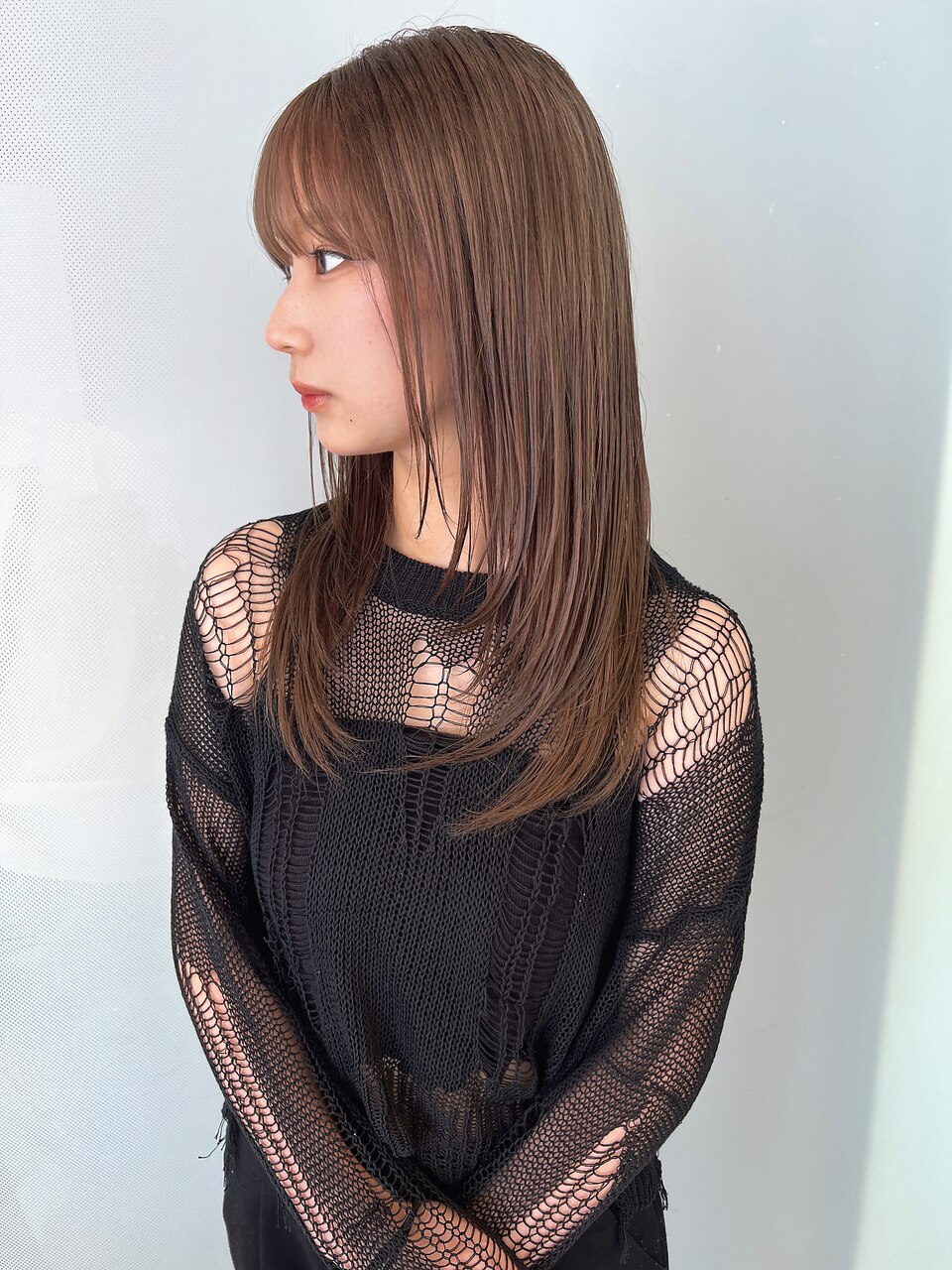 透明感ベージュカラー×レイヤーカット