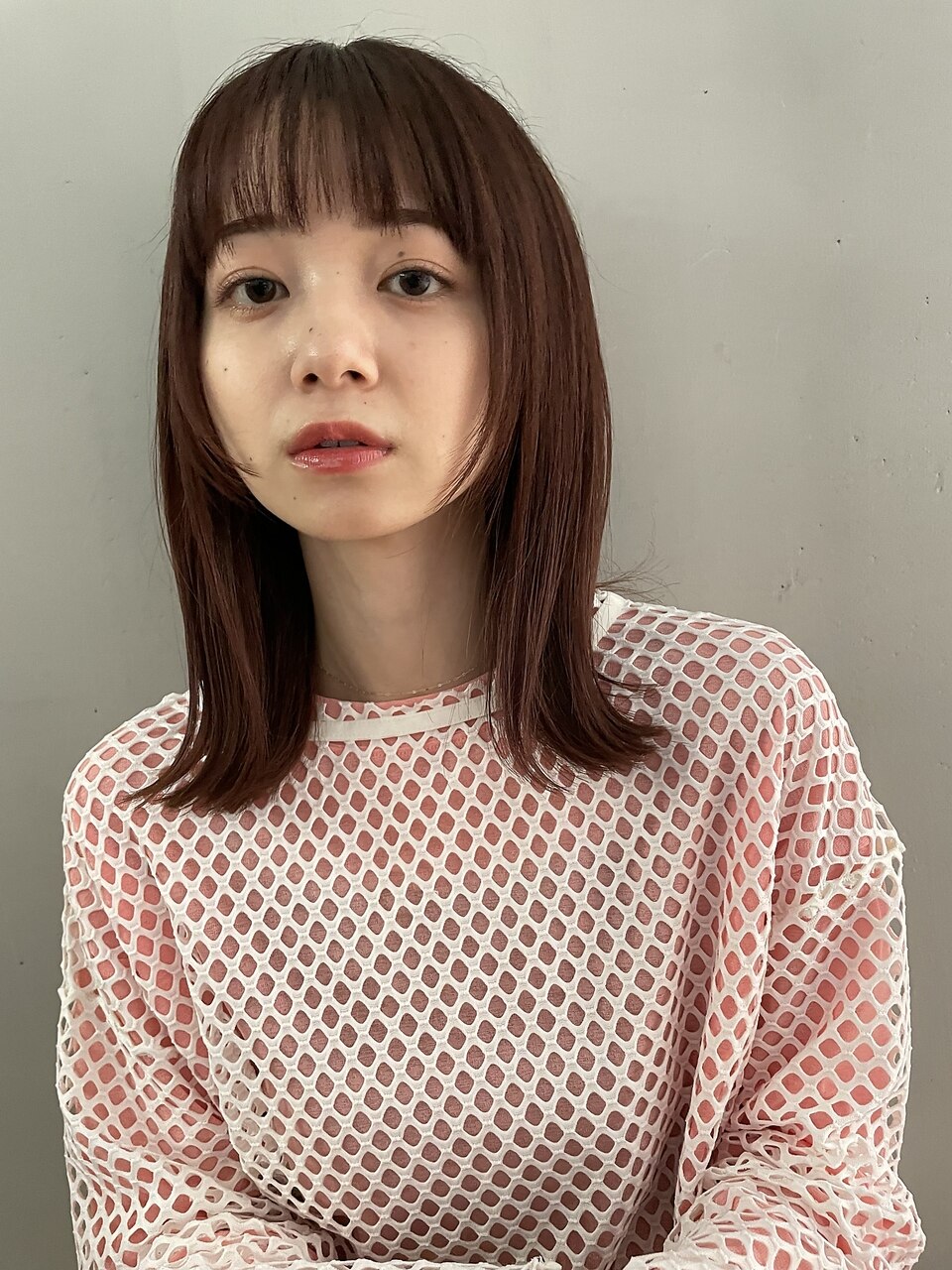 ぱっつん前髪外ハネロブ【肥田亜沙美】