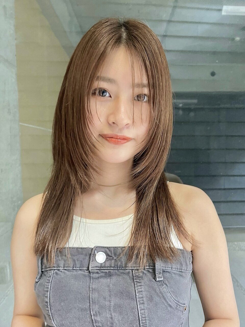 夏 大人レイヤーカット オリーブベージュ サラ艶ロング