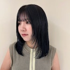 【nanami】顔まわりレイヤーカット / ネイビーカラー