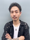 束感ツーブロック短髪アッシュブラック_49538