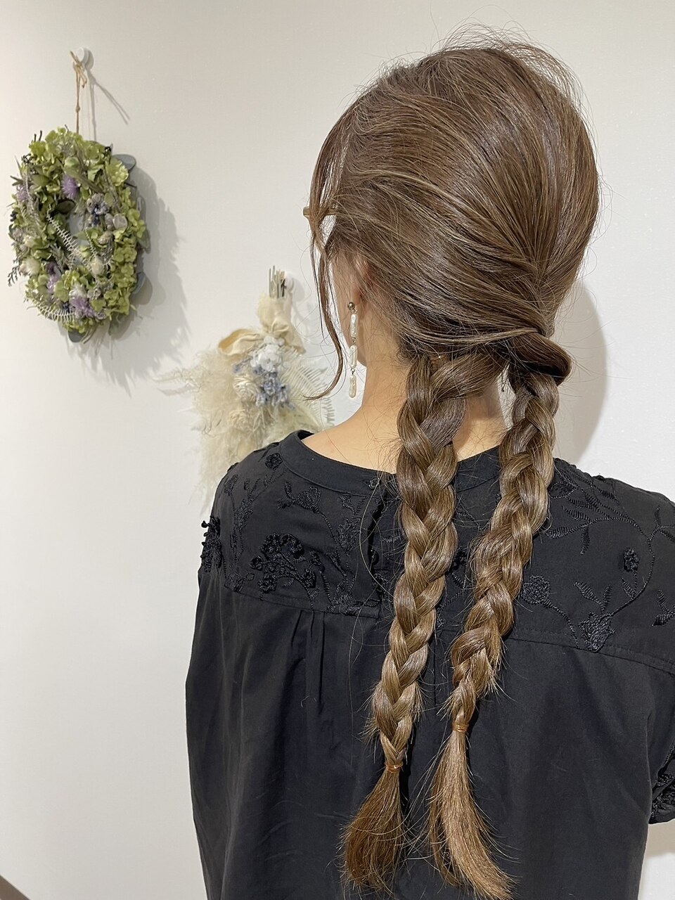 韓国風ロング三つ編み