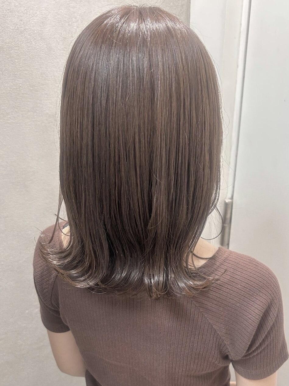 20代30代40代エモージュくすみカラーくびれミディアム
