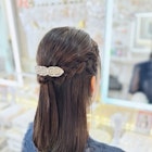 結婚式 二次会 お呼ばれ 編み込みハーフアップ×パールバレッタ