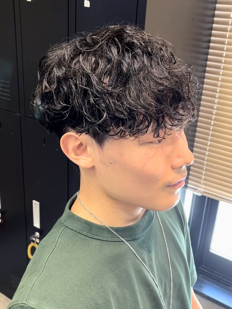 STYLE藤沢メンズマッシュ黒髪刈り上げなしシャドウパーマ