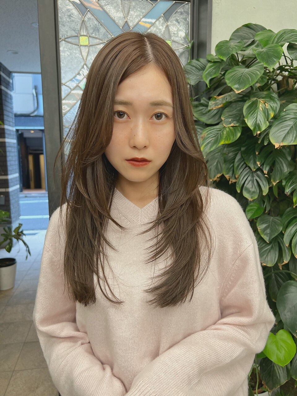 マロンベージュレイヤーカット前髪なしブリーチなしケアカラー