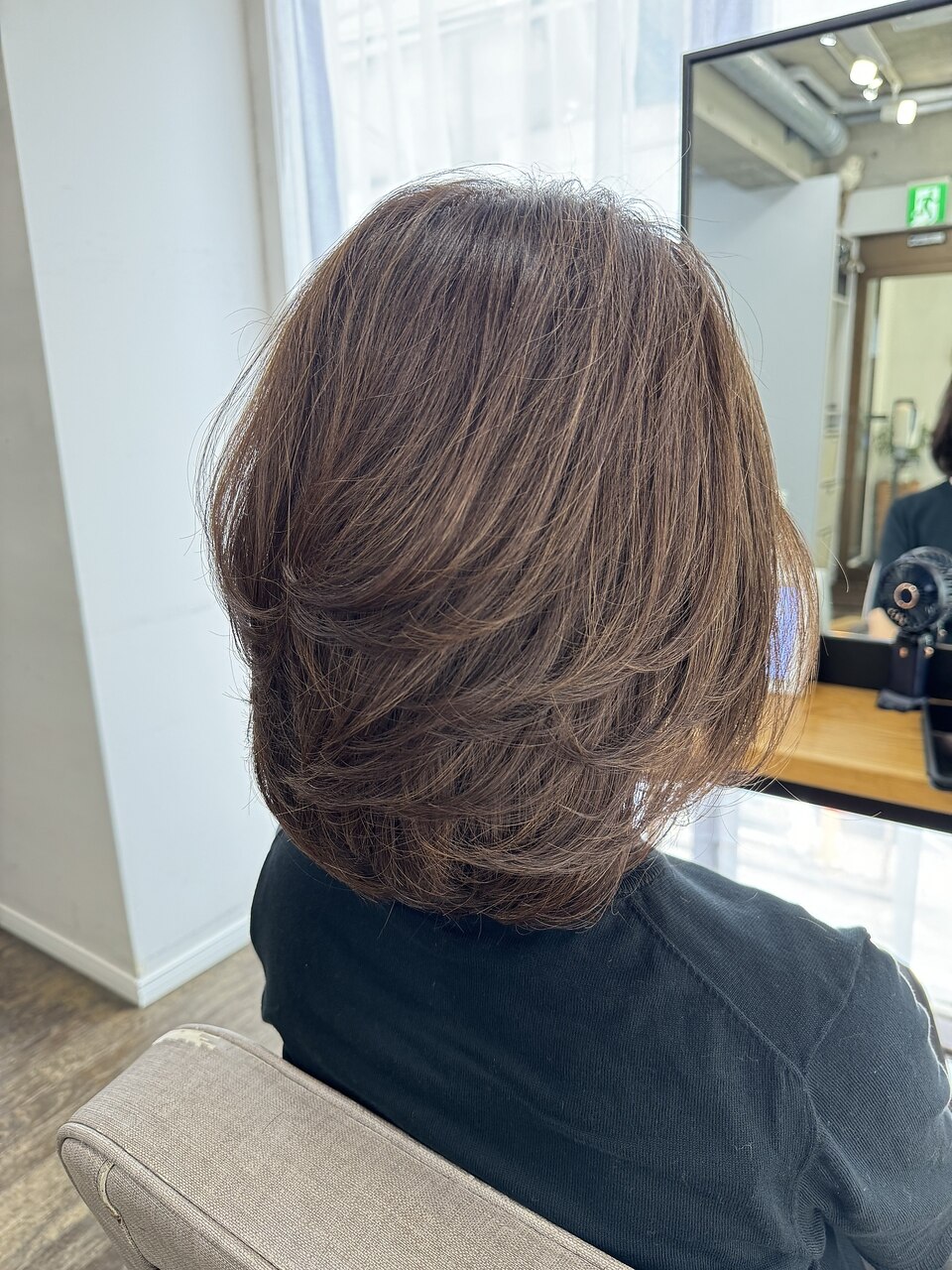 50代表60代に人気のミディアムレイヤーカット