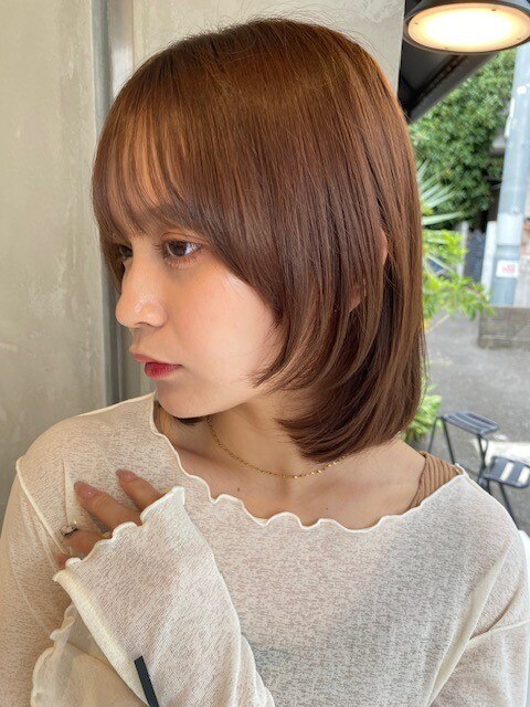 【本山貴志】フェースレイヤー内巻きボブ　モカブラウンカラー