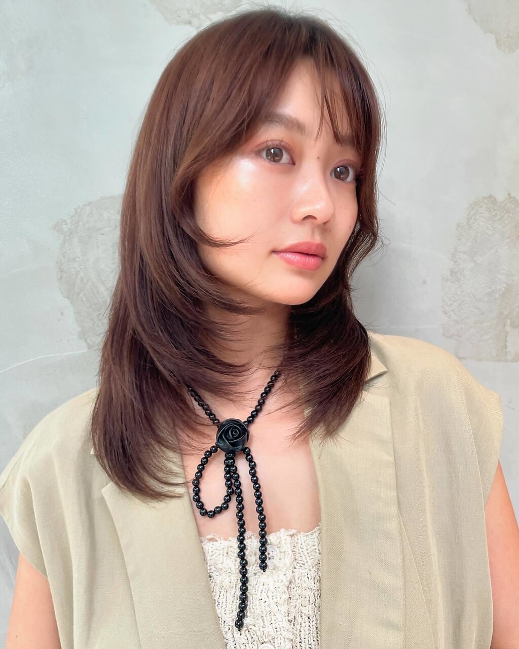 顔周りレイヤー ハイレイヤーカット ウルフ イルミナカラー青山