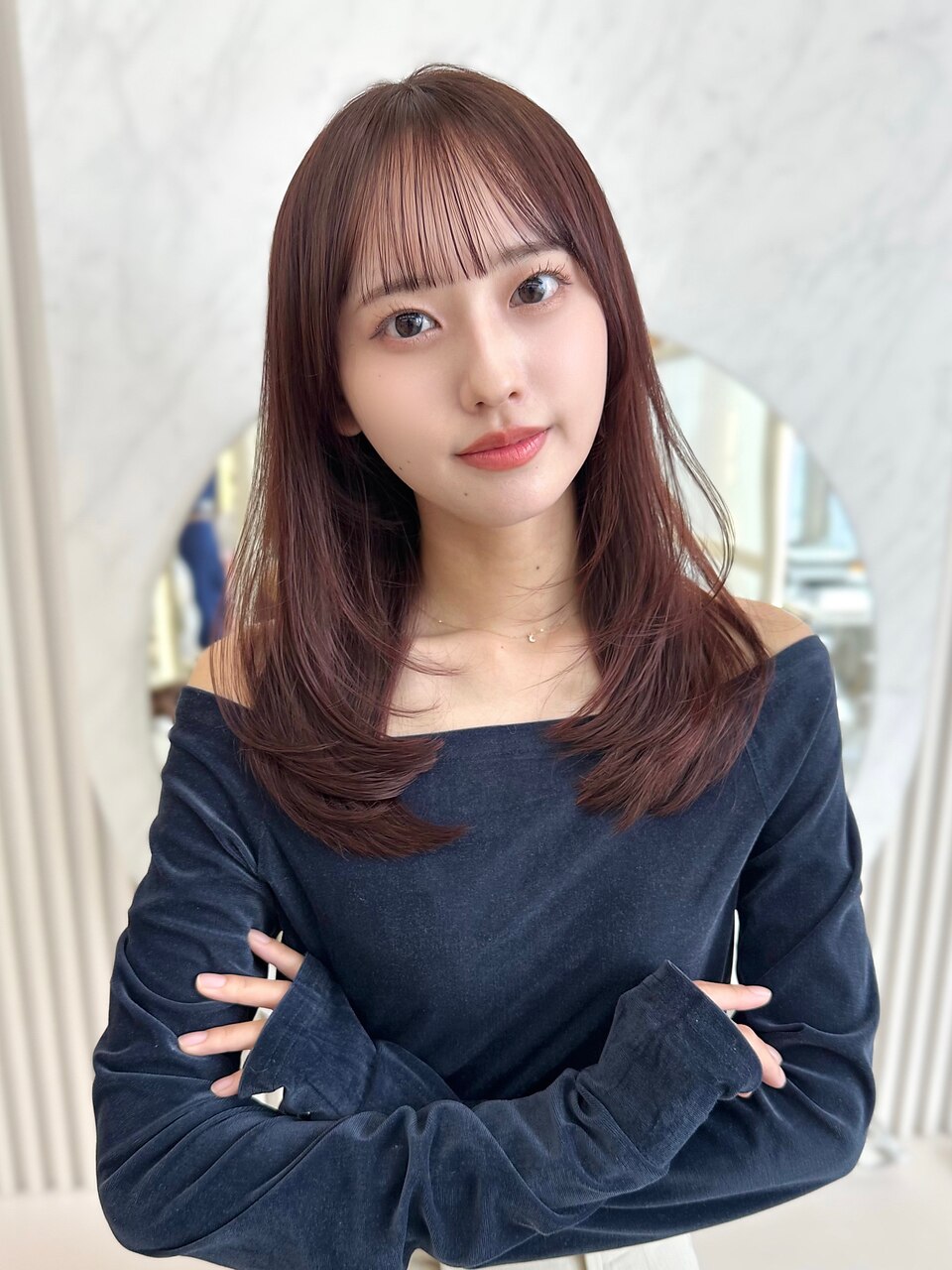 大人可愛いワンカールレイヤースタイル　顔まわり前髪カット