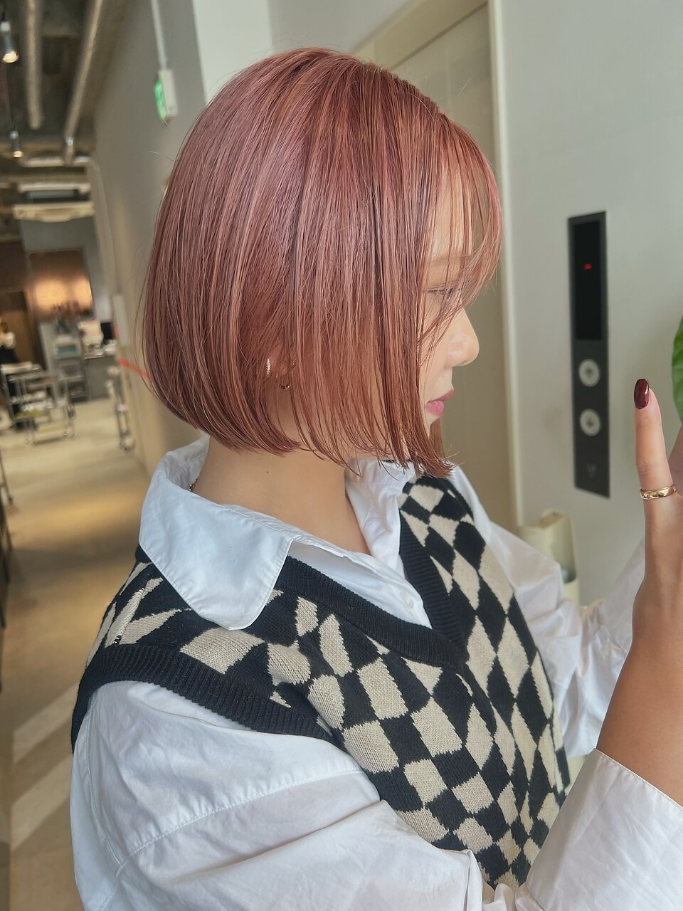 《大澤叶方》ピンクベージュカラー