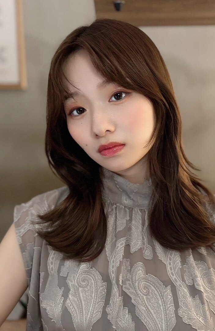 髪質改善うる艶ストレートベージュ秋カラー