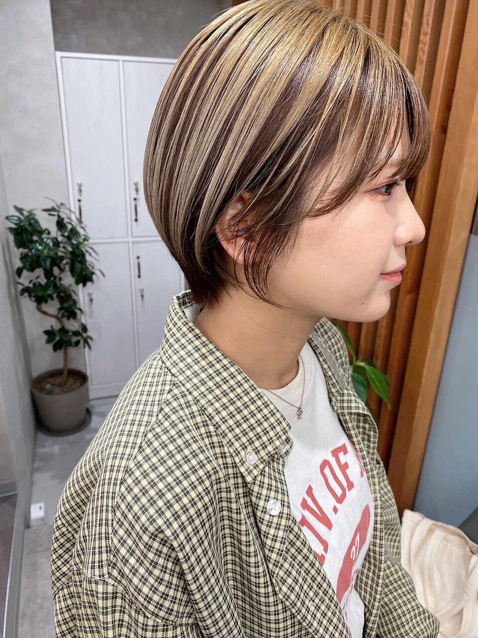 【デザインカラー】ベージュアンブレラカラー　ショートヘア