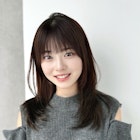 薄め前髪顔まわりレイヤーシースルーぱっつん前髪おくれ毛