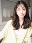 シースルーバングが可愛いフェミニンスパイラル・・・HINATA
