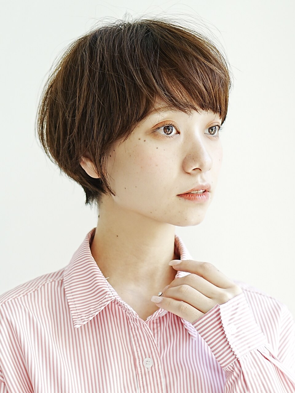 黒髪/ボブルフ/ネビージュ/小顔/ワンレン/30代/40代/50代