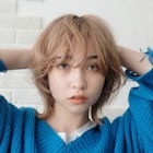 ボブルフウルフレイヤーロングくすみベージュ秋色小顔_9177