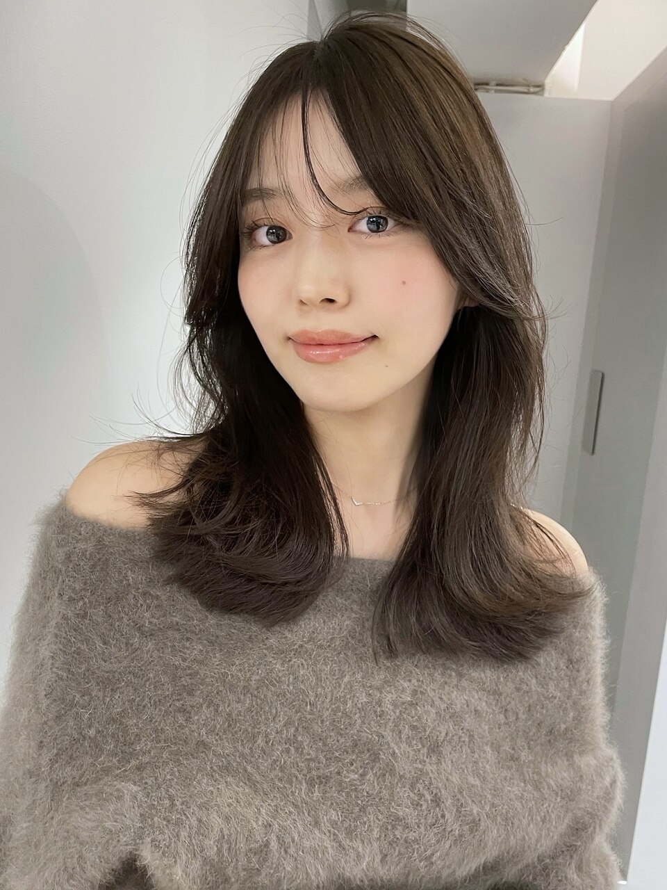 ミディアムフェイスレイヤー/グレージュ/2wayバング/韓国ヘア