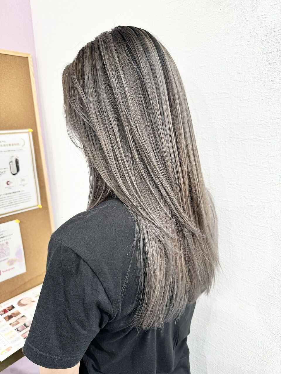 アッシュグレー【バレイヤージュ、ロング】