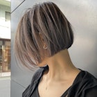 海外ヘア ハイライトバレイヤージュ切りっぱなしボブA1226