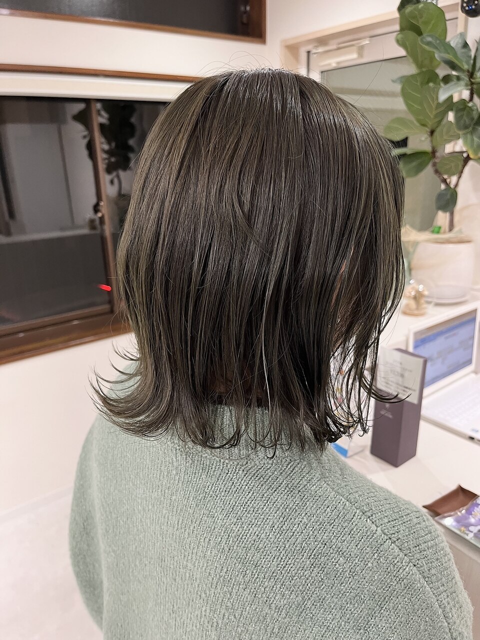 ブリーチなしダブルカラー×クロームグリーン