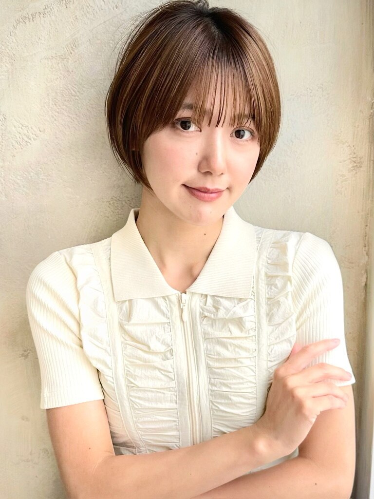 似合わせ ショート ボブ 30代 40代 小顔 新宿 ひし形 前上がり