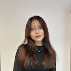 オレンジベージュと重ためレイヤーカット