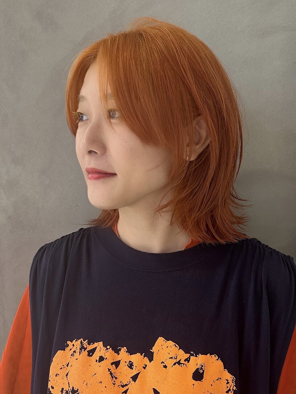 オレンジカラー　ハイトーンカラー　ウルフボブ　レイヤーボブ