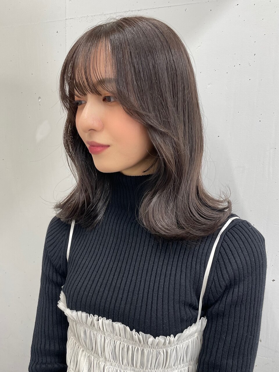 【ラベンダーグレージュ】