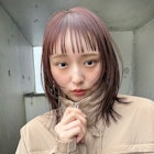 オン眉×フェイスレイヤー×ミディアムヘア