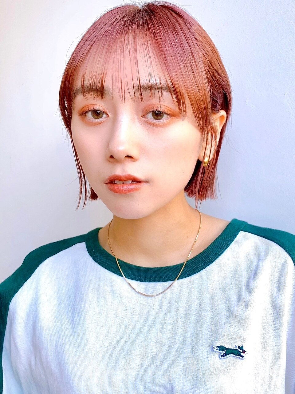 イメチェンSay.ホワイトブロンド外ハネボブ美髪ワイドバング