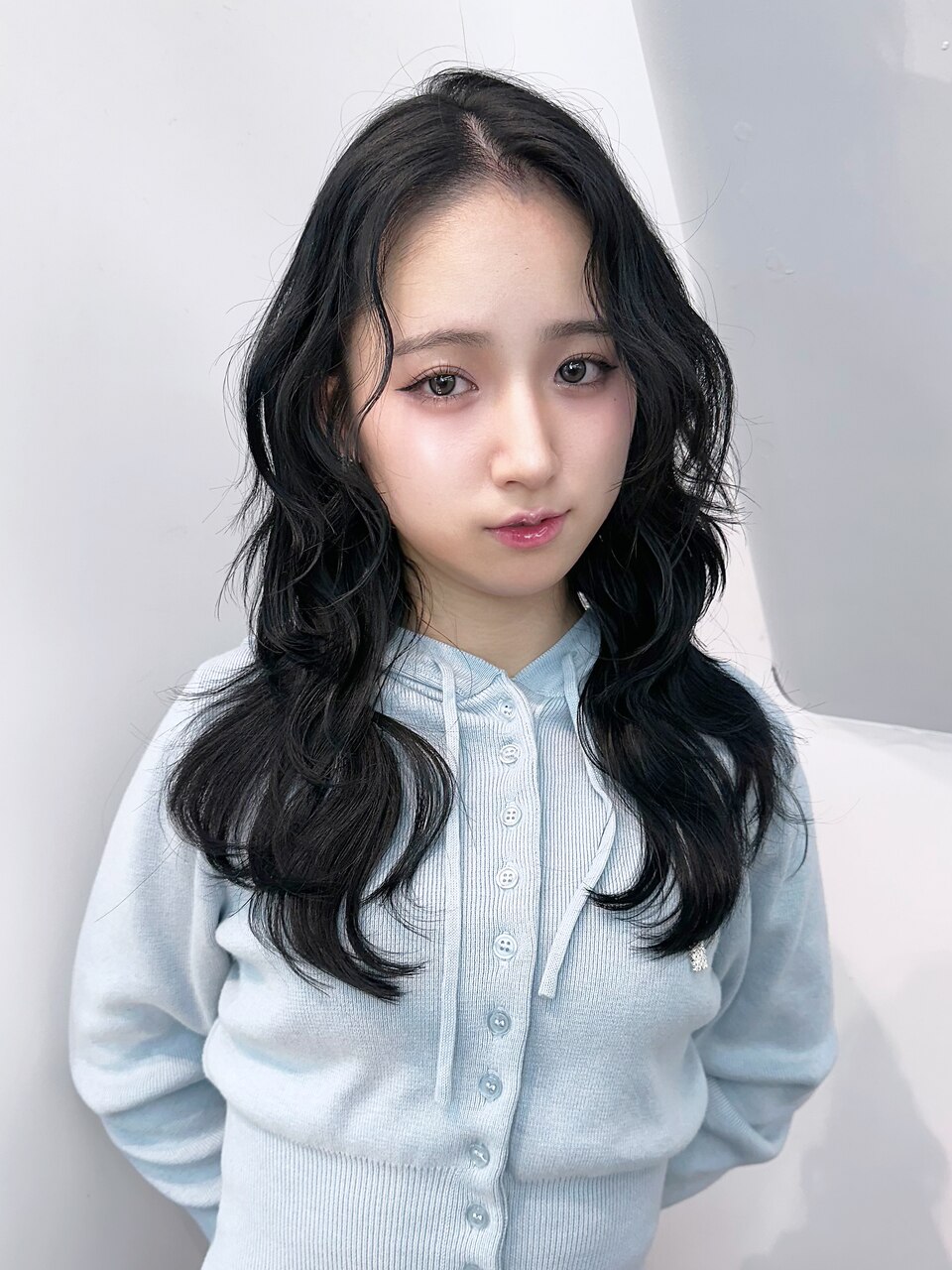 くびれヘアロング顔周りレイヤー_F20409