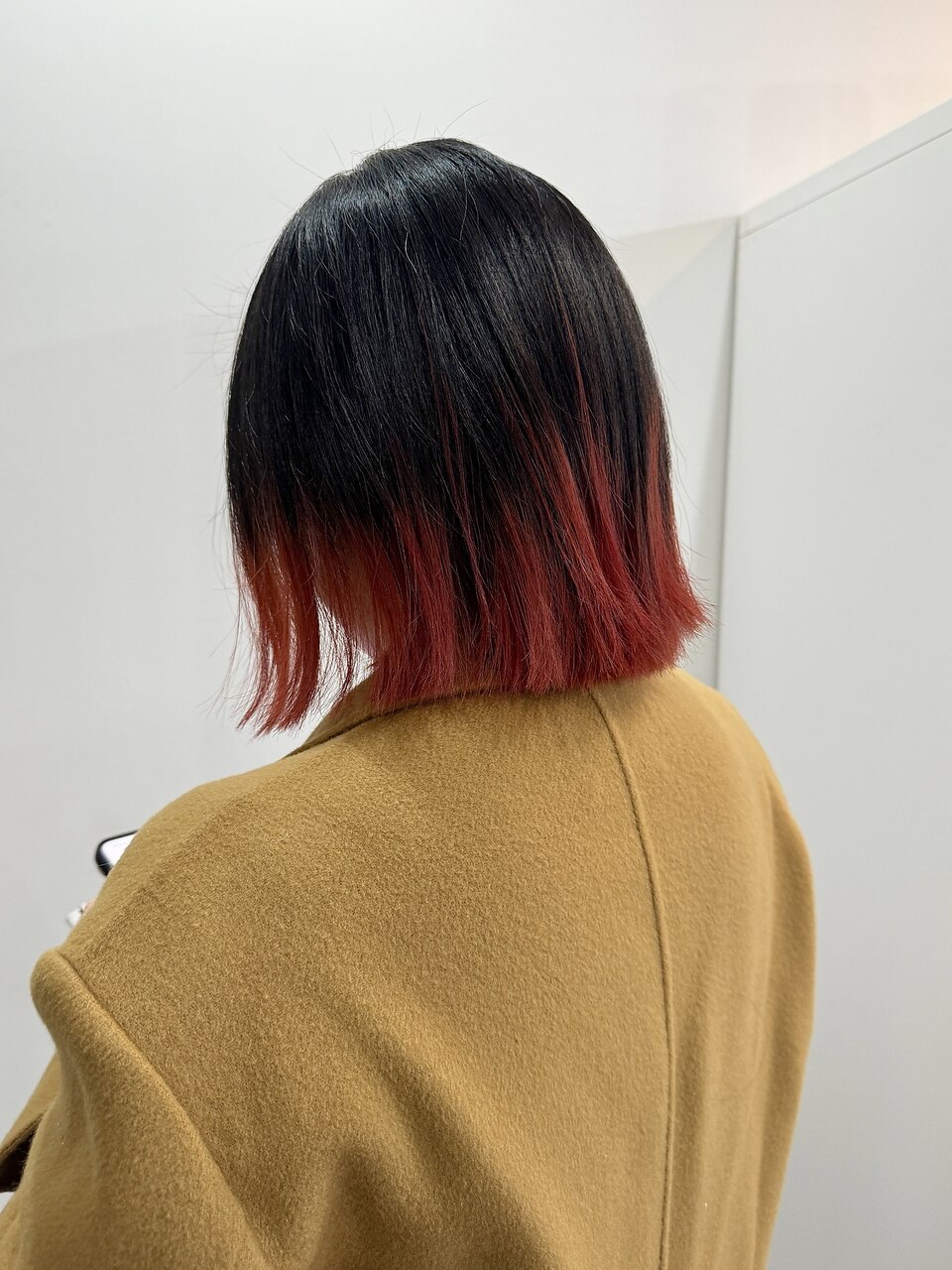 地毛から自然に繋がる裾カラー レッドカラー 表参道