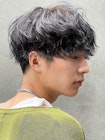 渋谷波巻きスパイラルパーマシャドウパーマメンズセンターパート